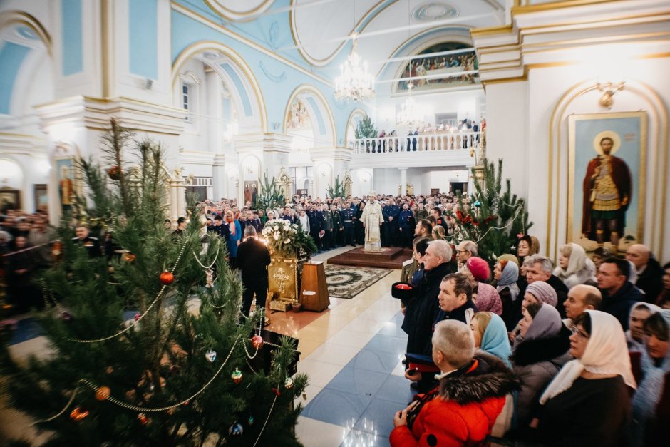 Богослужение на Рождество в Спасо Вознесенском соборе Ульяновск