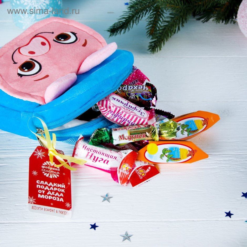 Детский новогодний подарок с конфетами