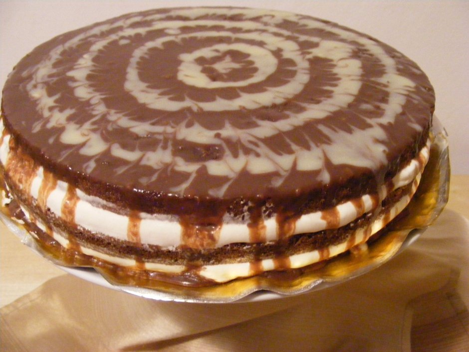 Торт Радуга с кремом чиз