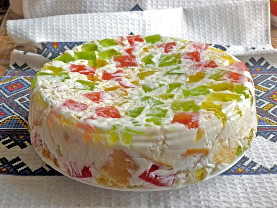 Украшение торта мармеладом