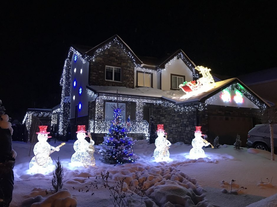 Украшение домов к новому году