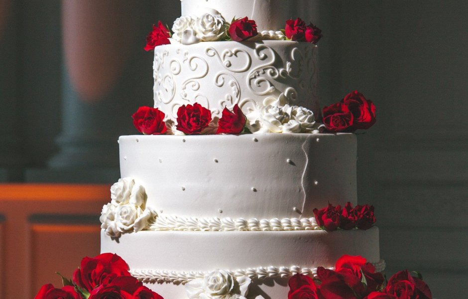 Стильный свадебный торт