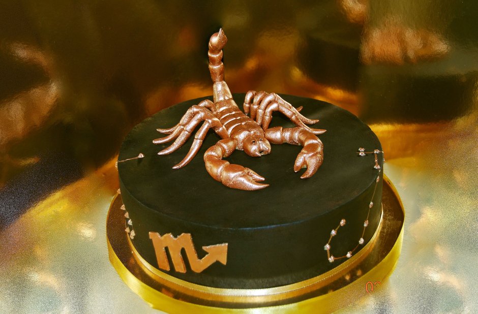 Торт Скорпион на день рождения для женщины
