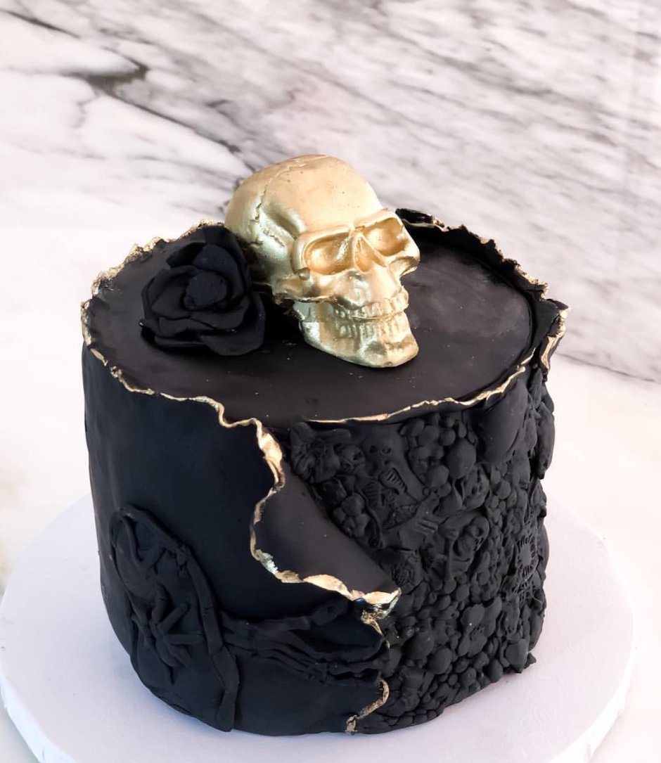 Тортик с черепами