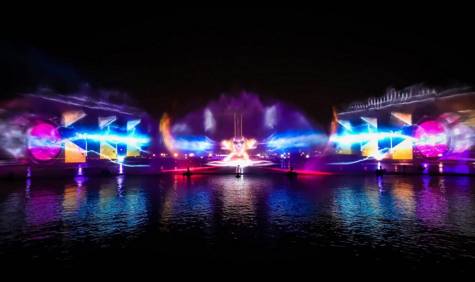 Dubai Festival City световое шоу