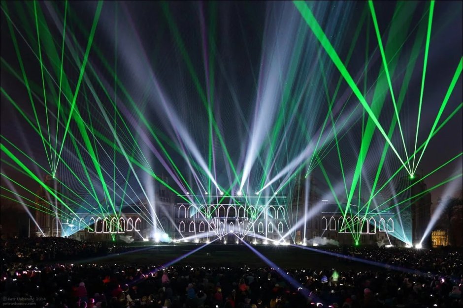 Лазерное шоу в Китае