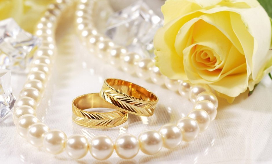 Свадебные кольца с жемчугом