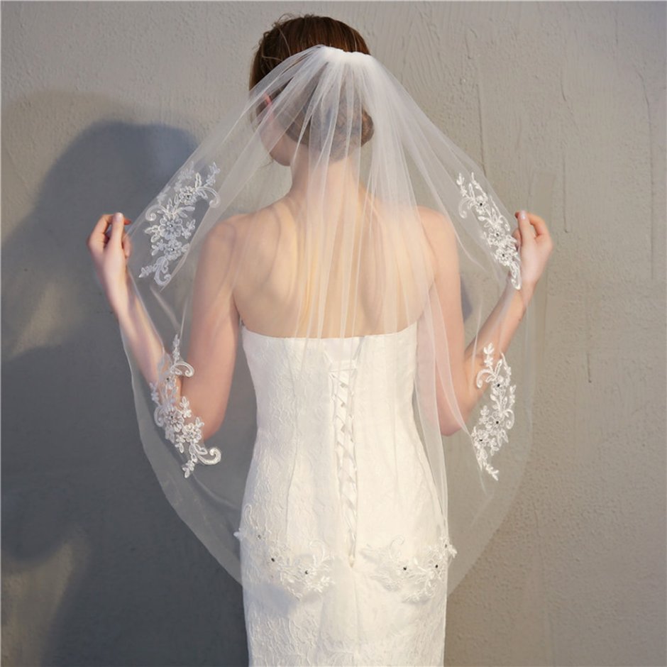 Свадебная прическа с вуалеткой