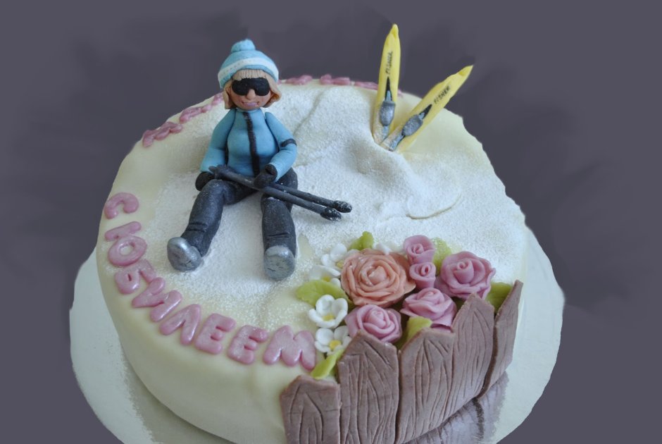 Торт для девочки лыжницы