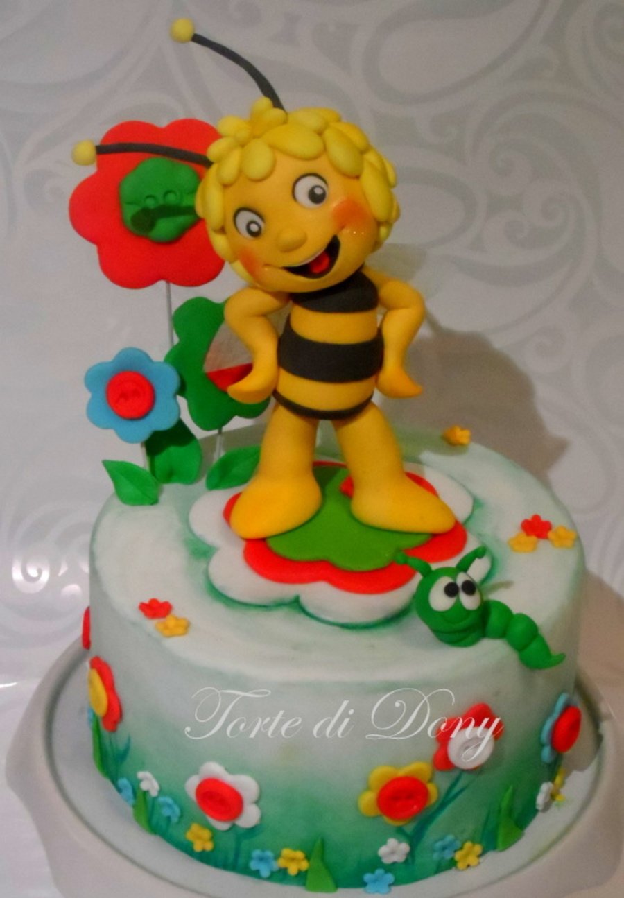 Торт пчёлка Майя фото