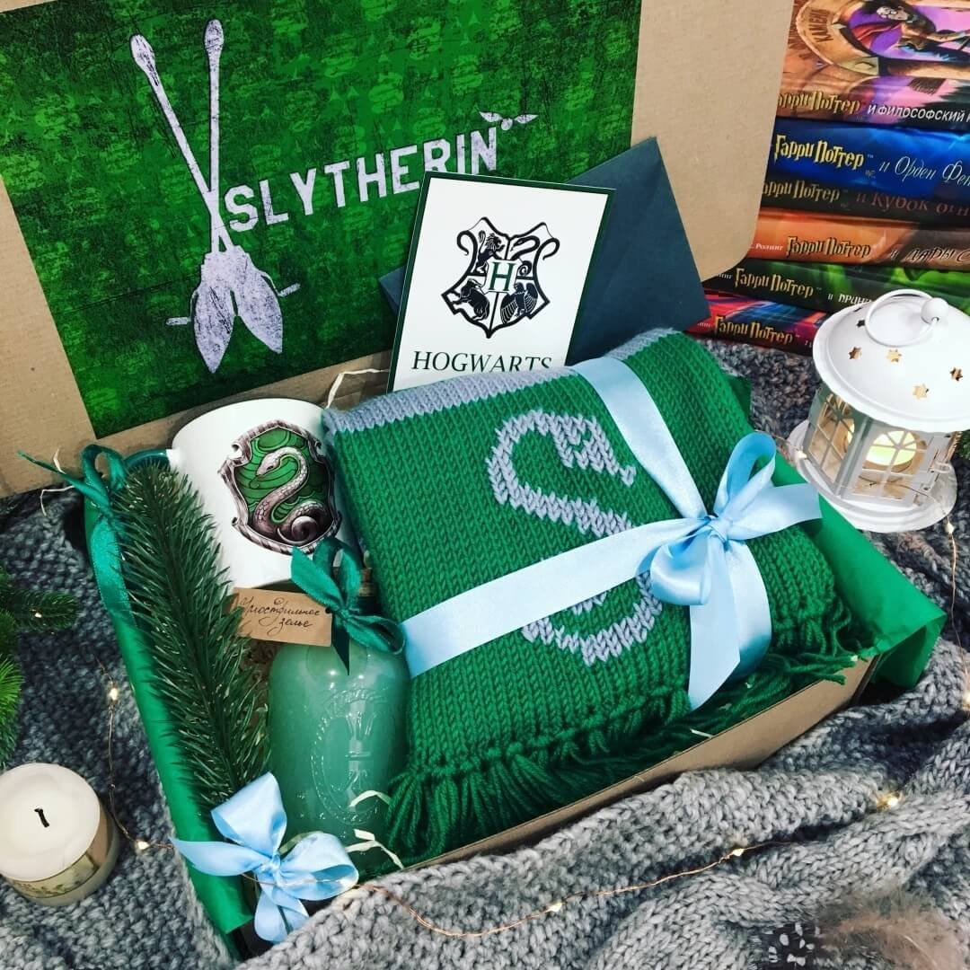 Подарки для фанатов книг «Гарри Поттер», которые точно порадуют - Горящая изба