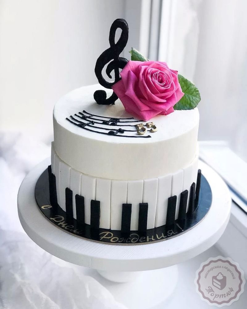Торт с музыкальной тематикой