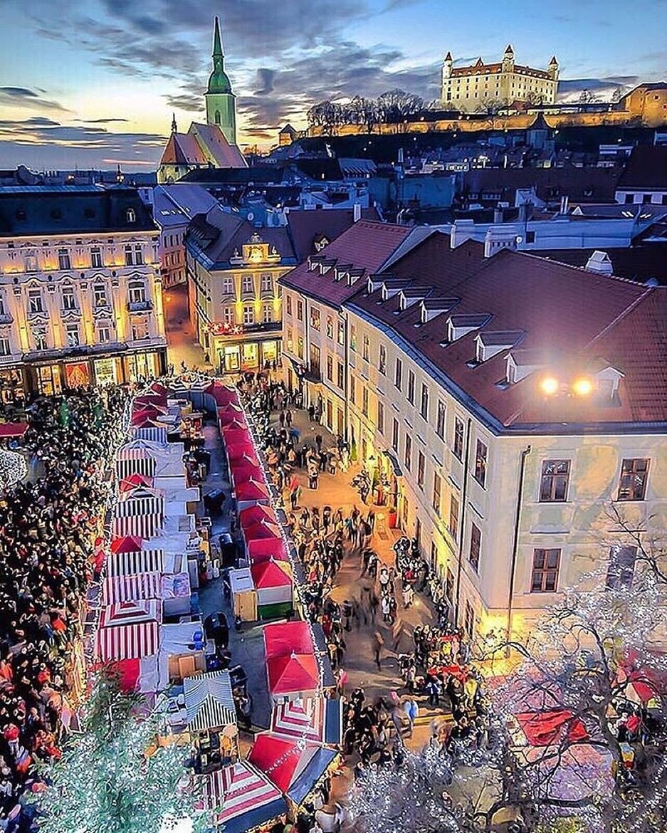 Рождественская Братислава