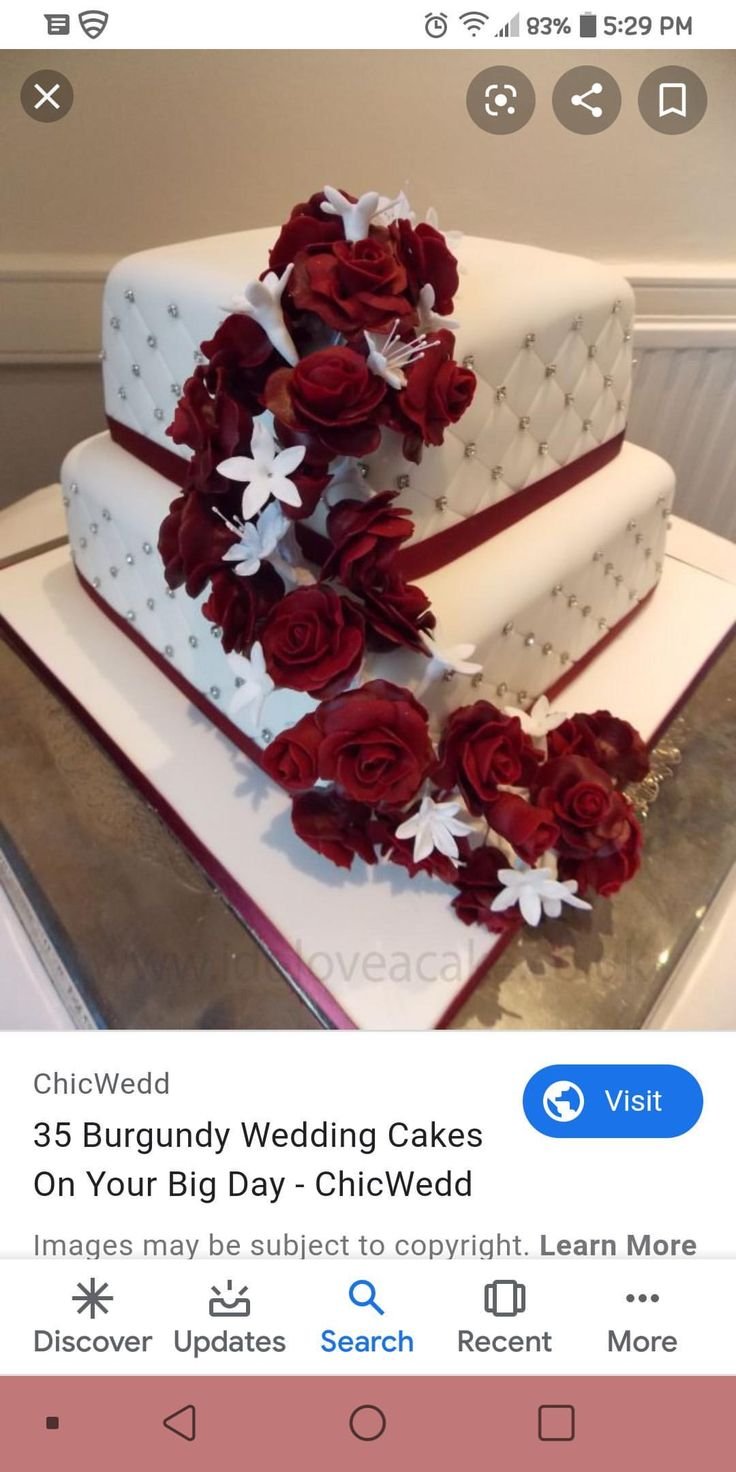 Свадебный торт бордовый