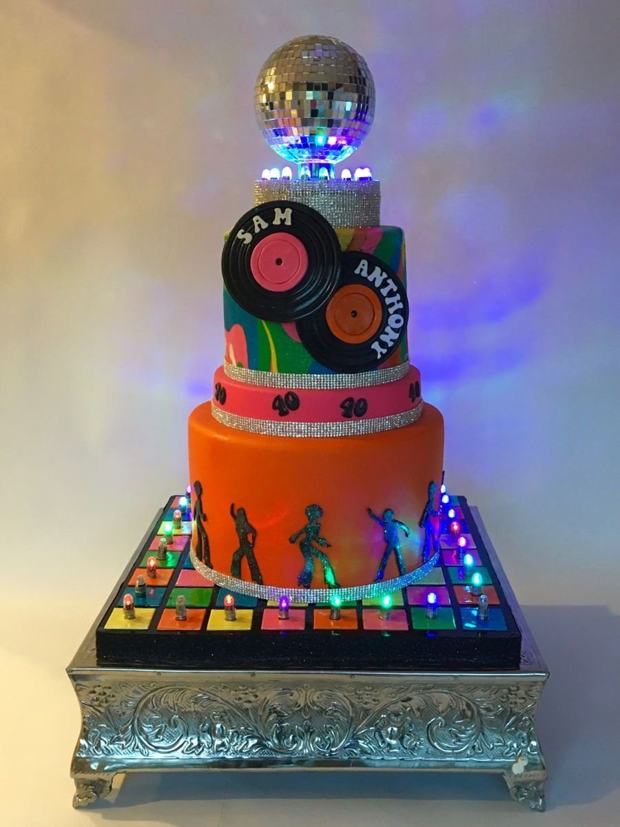 Торт в стиле диско одноярусный