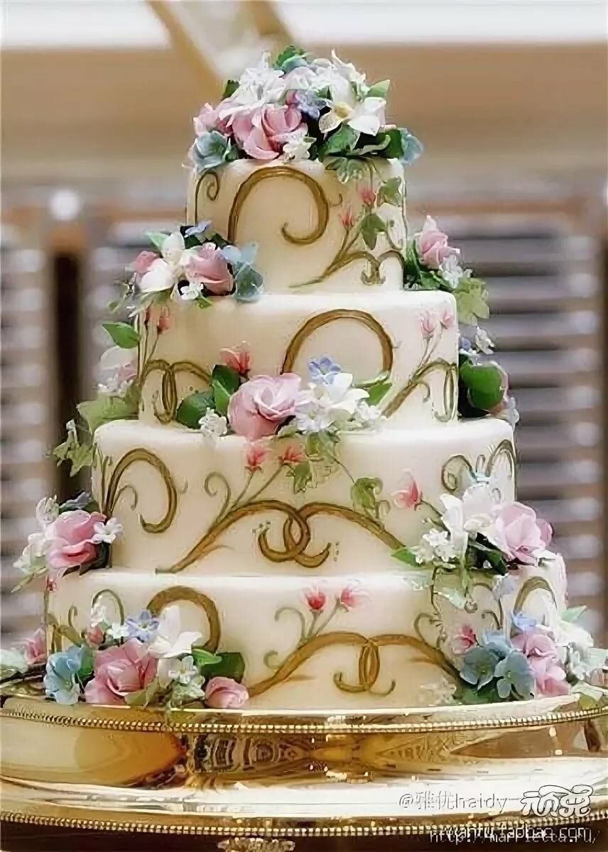 Самый большой свадебный торт