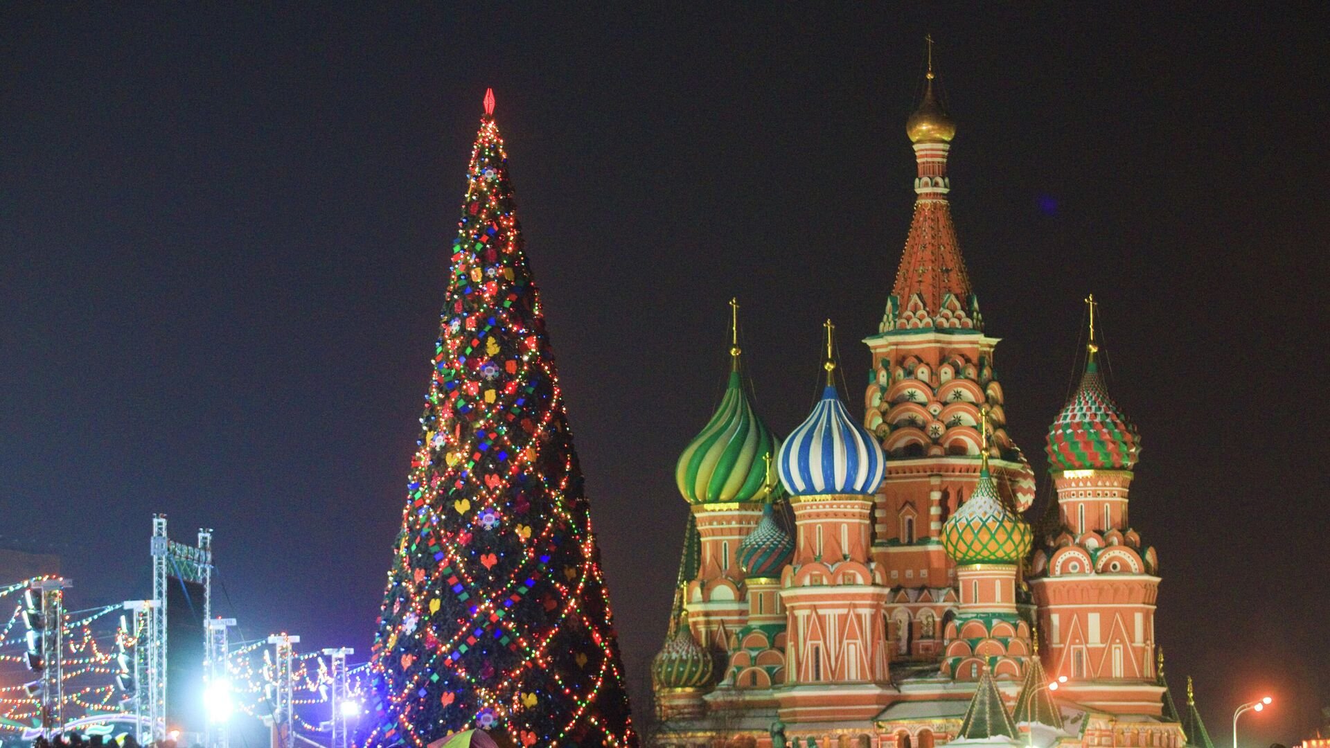 Новогодний кремль картинки. Храм Василия Блаженного Москва арт. Кремлевская елка. Московская ёлка в Крмеле.