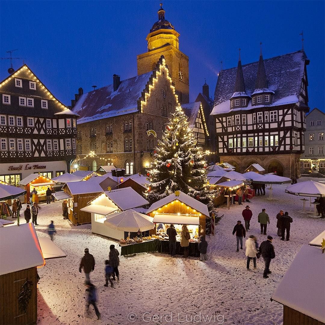 Вайнахт. Frankfurter Weihnachtsmarkt, Франкфурт, Германия. Альсфельд Германия. Weihnachtsmarkt в Германии. Вайнахтен в Германии Рождество.