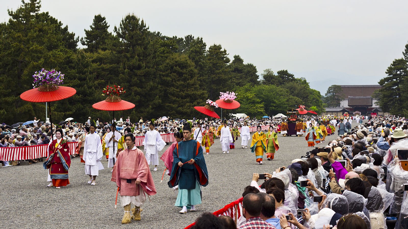 Японцы праздники. Аой Мацури. Праздник «Гион Мацури» (gion Matsuri) - Япония. Мацури синтоизм. Аой Мацури праздник.