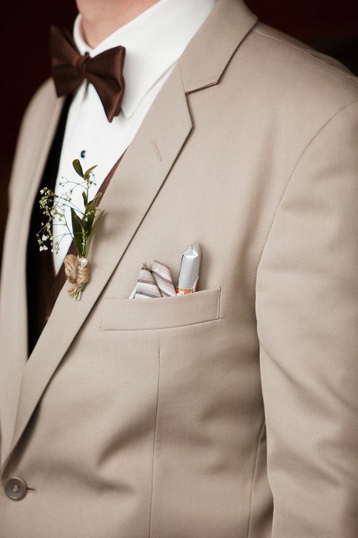 Свадебный костюм в кофейном цвете