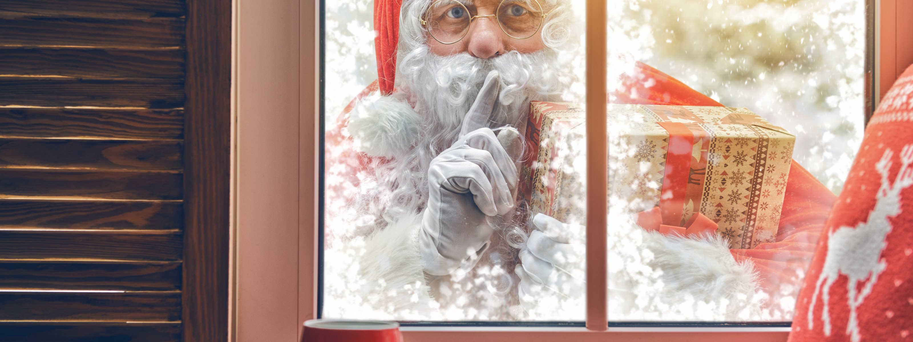 Дед Мороз на окно
