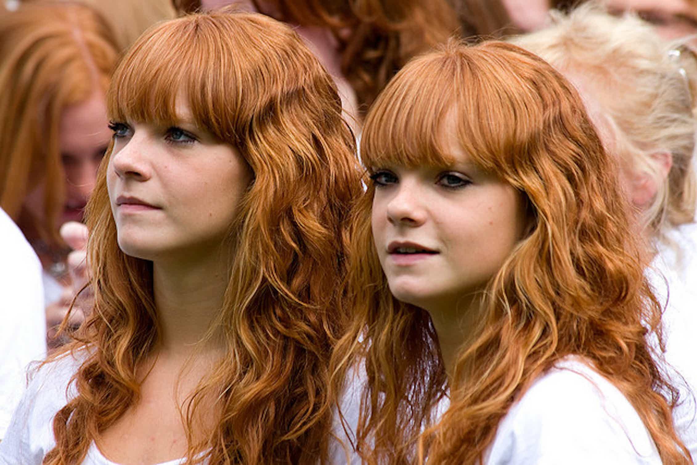 Рыжие люди. Рыжий цвет волос. Цвет волос у ирландцев. Ирландцы с рыжими волосами.