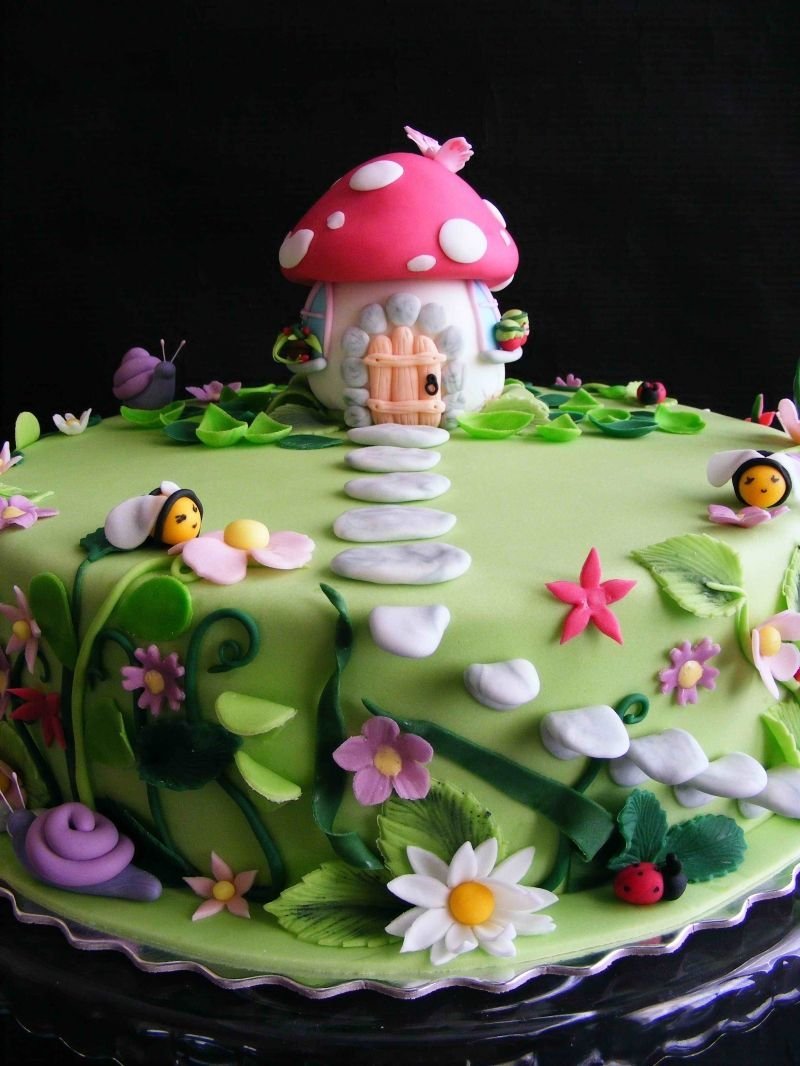 Детский торт с грибочками