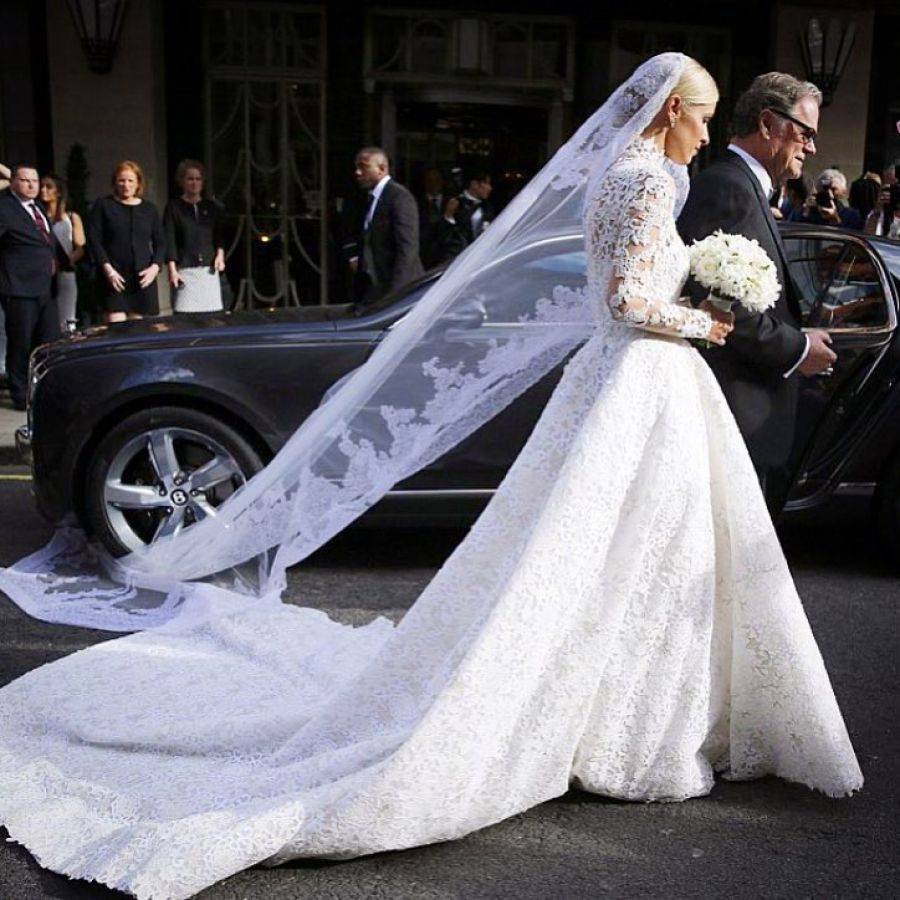 Ники Хилтон свадебное платье