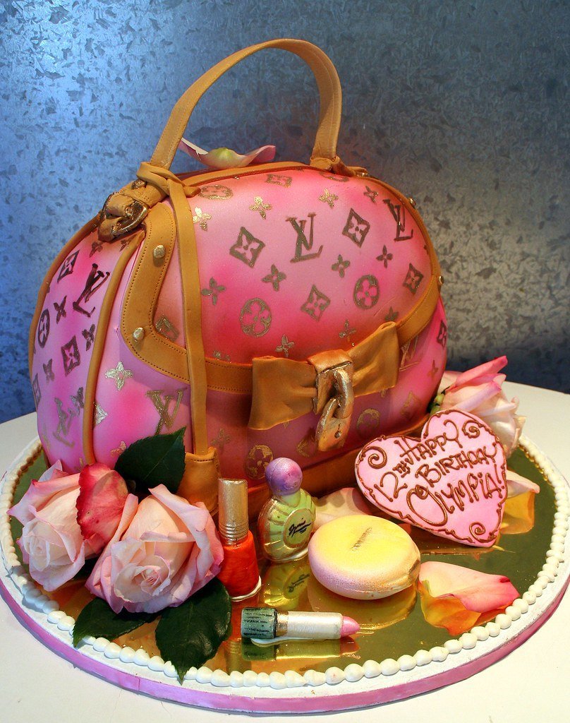 Торт сумочка для девочки