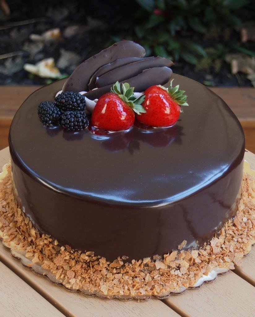 Шоколадно муссовый торт