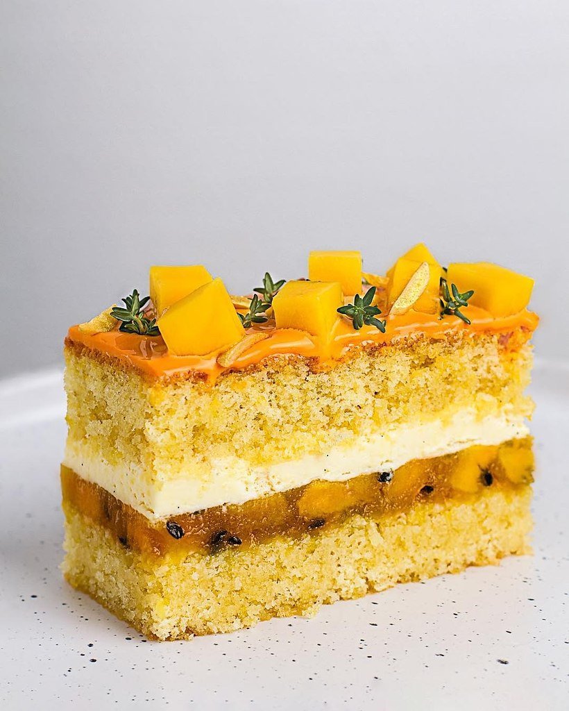 Торт Ермолино манго маракуйя