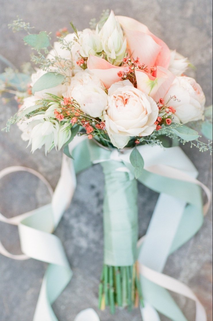 Букет невесты в мятном цвете
