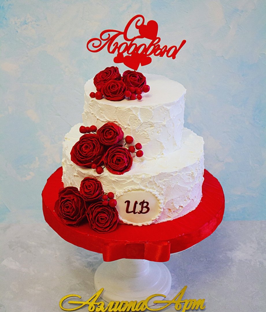 Свадебный торт бело красный двухъярусный