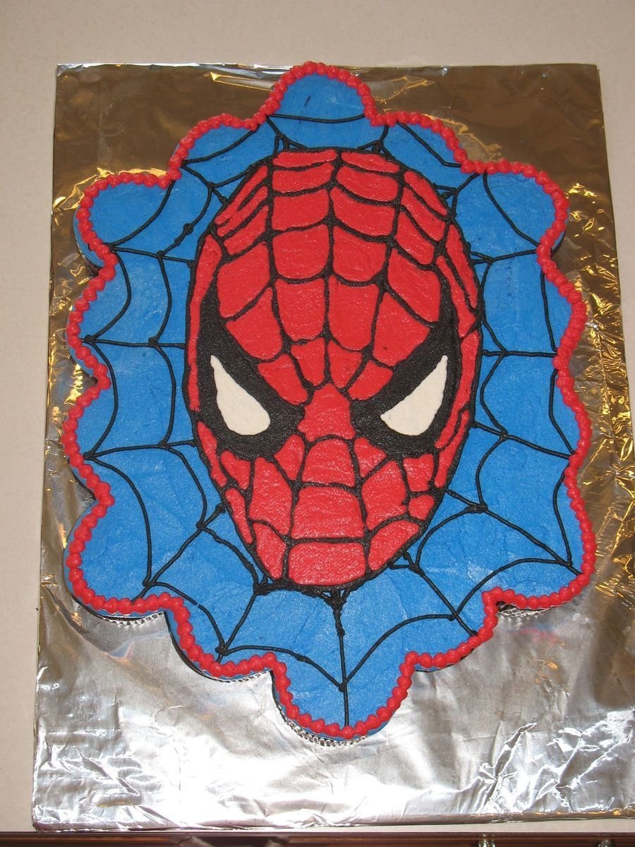 Торт с человеком пауком и Халком
