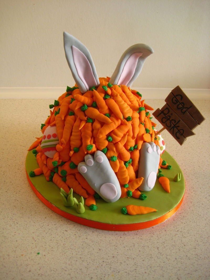 Торт заяц с морковкой