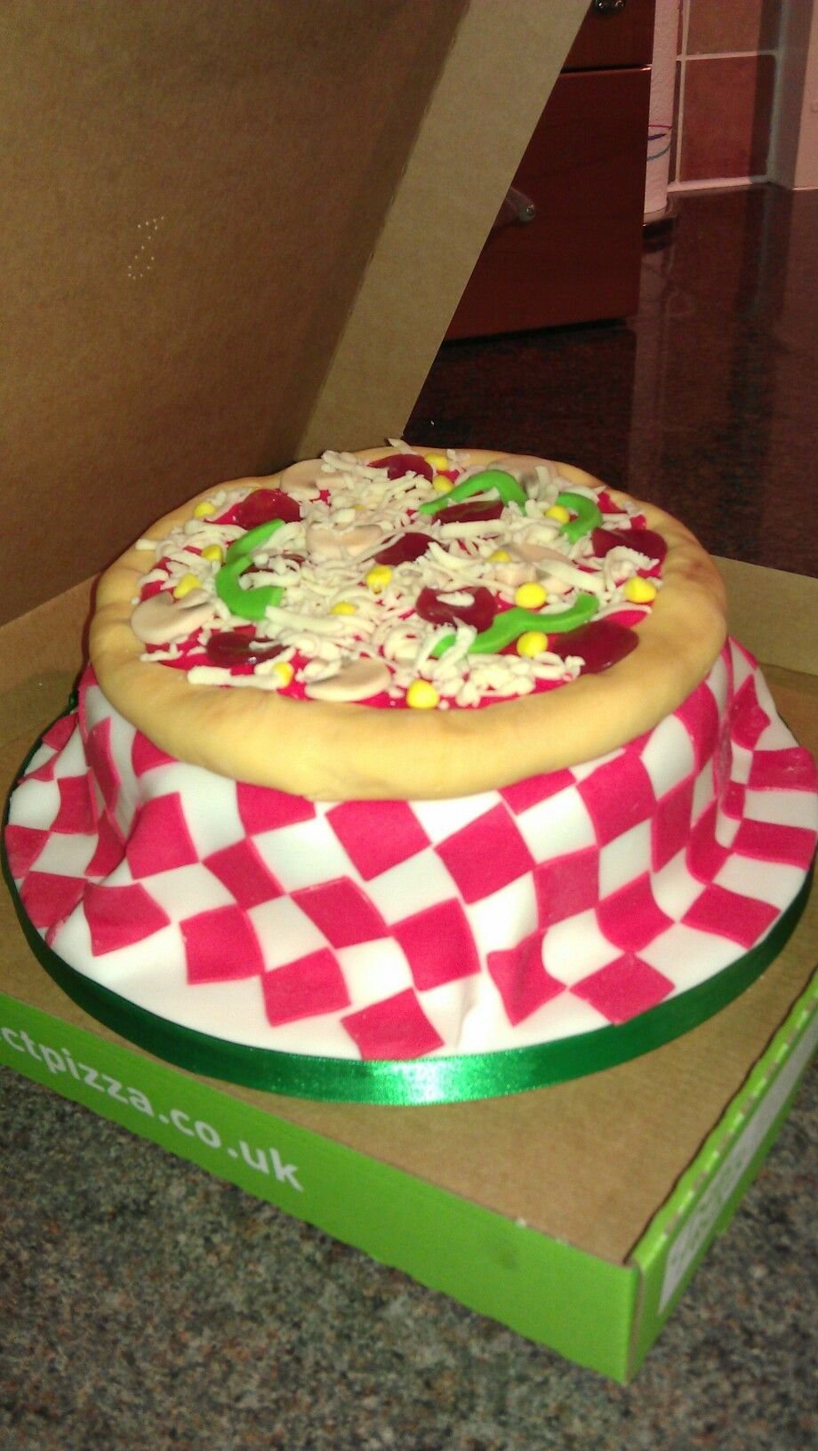 Торт для пиццерии