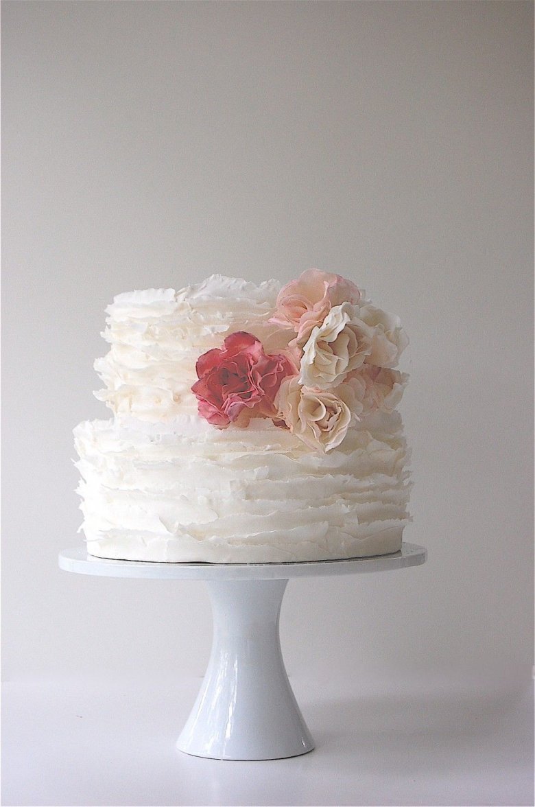 Свадебный торт с вафельной бумагой