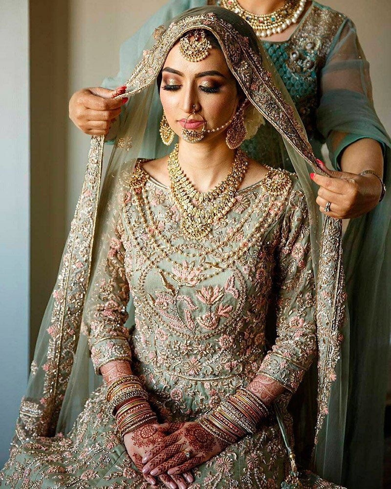 Невеста в индийском стиле