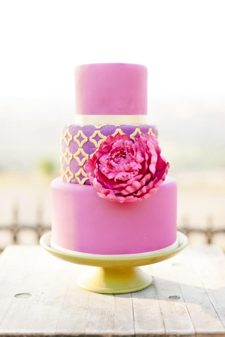Розово лиловый торт