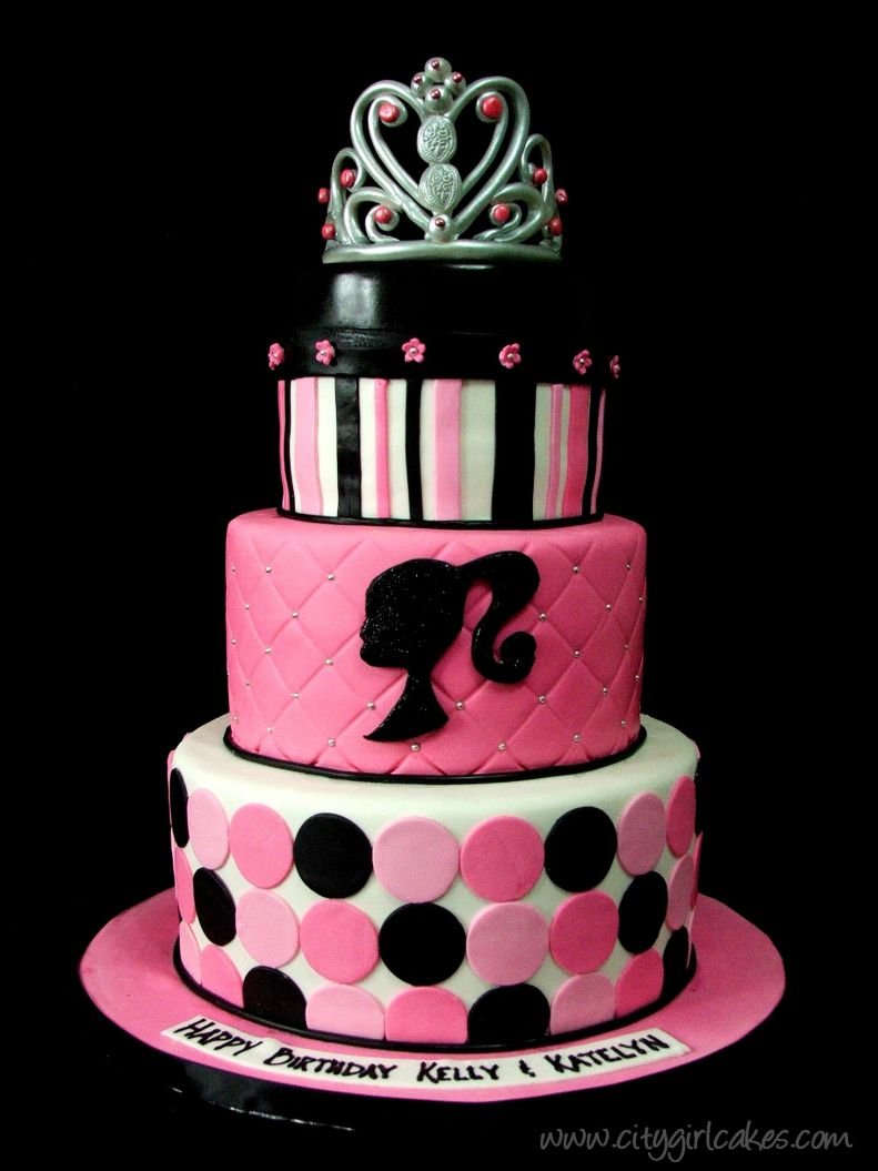 Торт черный с розовым для девочки