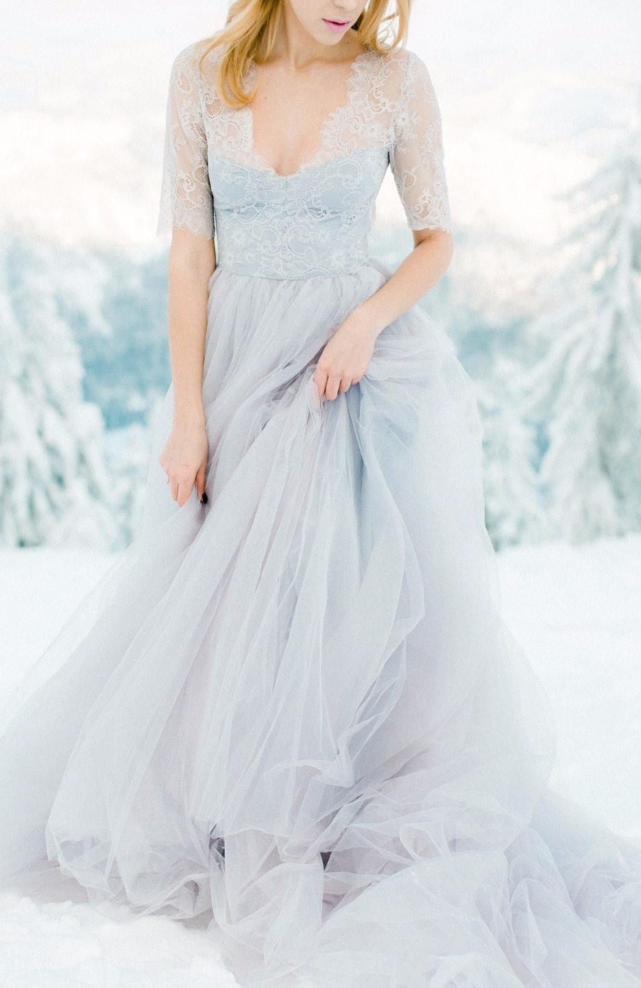 Свадебные платья зимний вариант