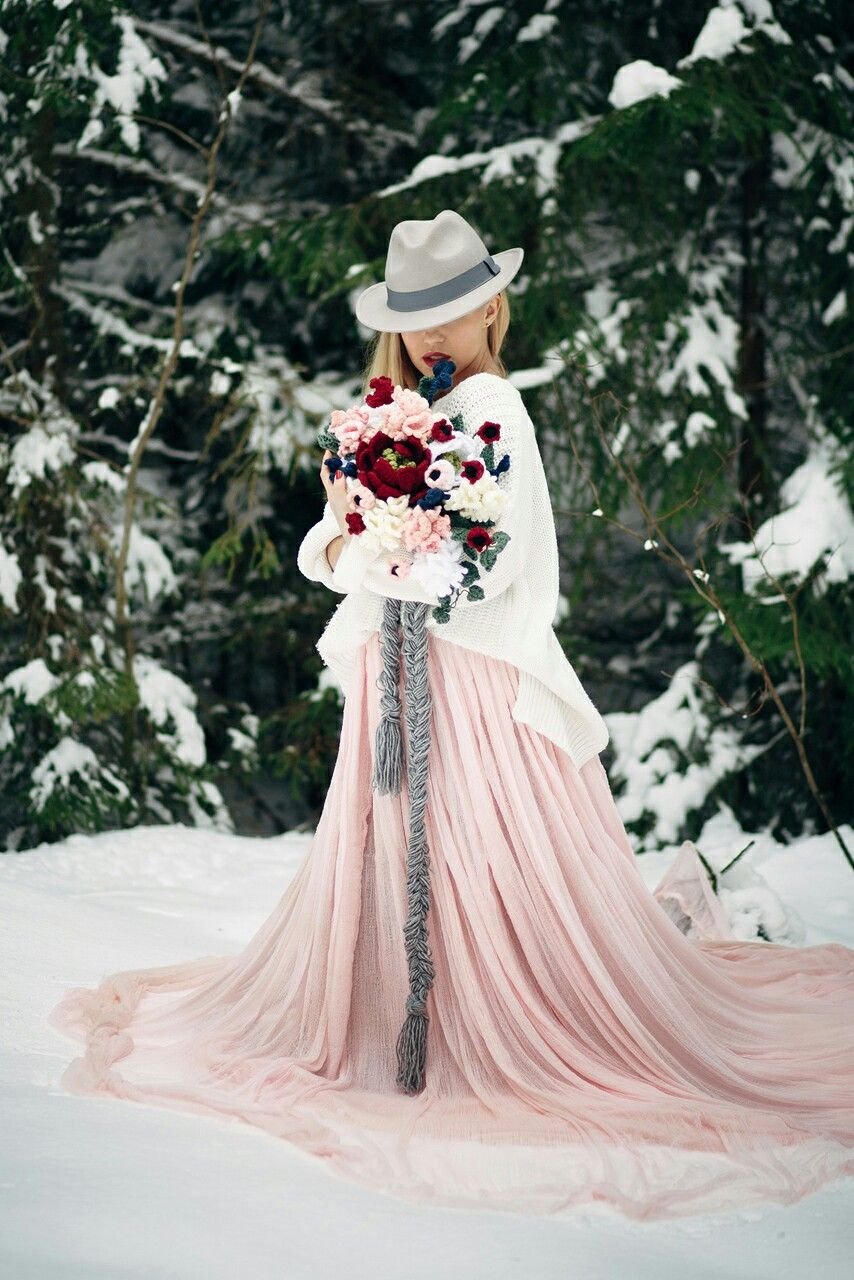 Белое платье свадебное зима