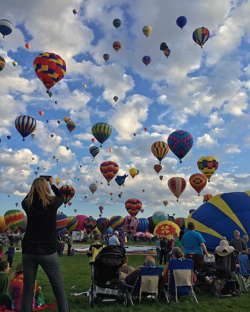 Фестиваль воздушных шаров в Альбукерке США