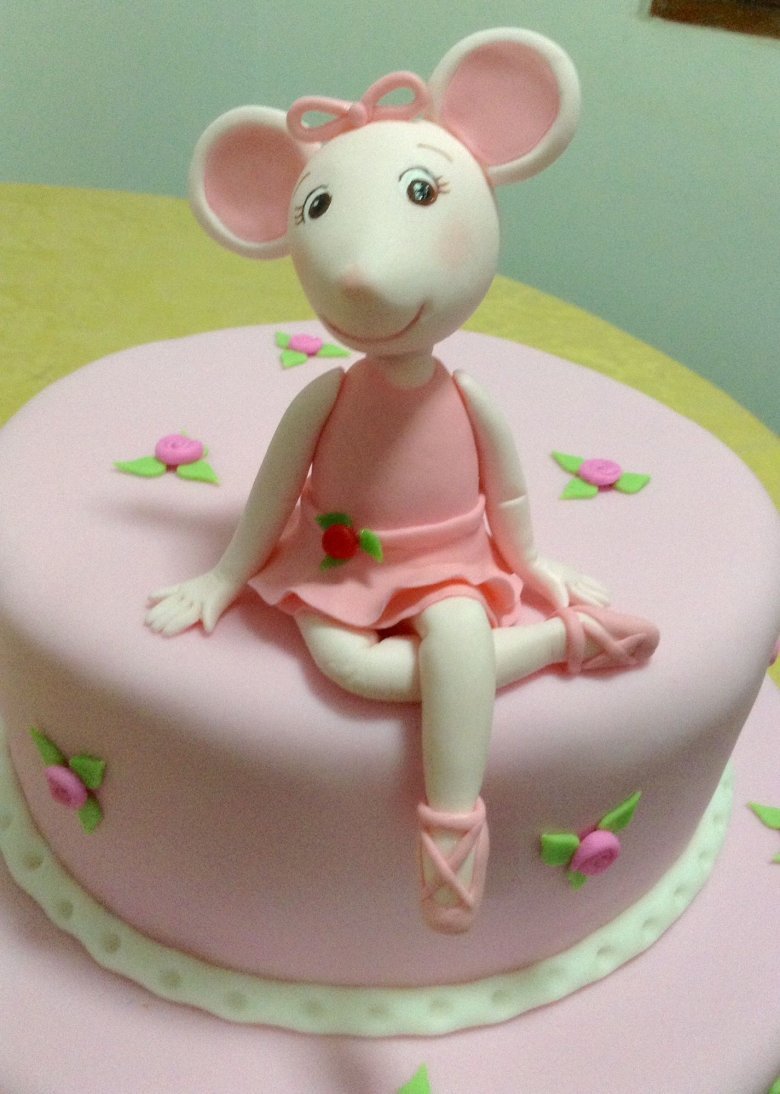 Торт с мышками для девочки