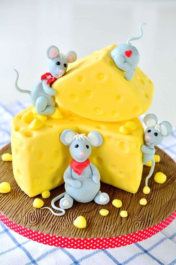 Торт с мышами