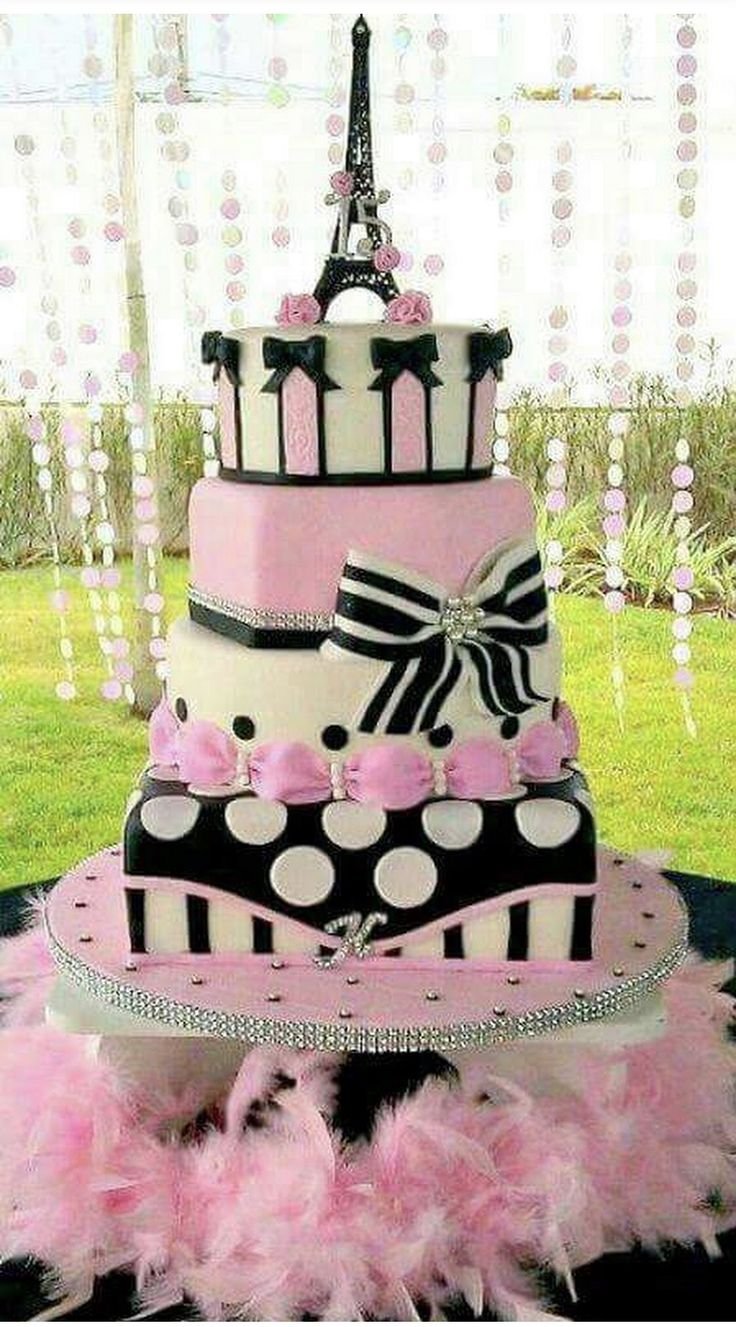 Трехэтажный торт на день рождения девочке