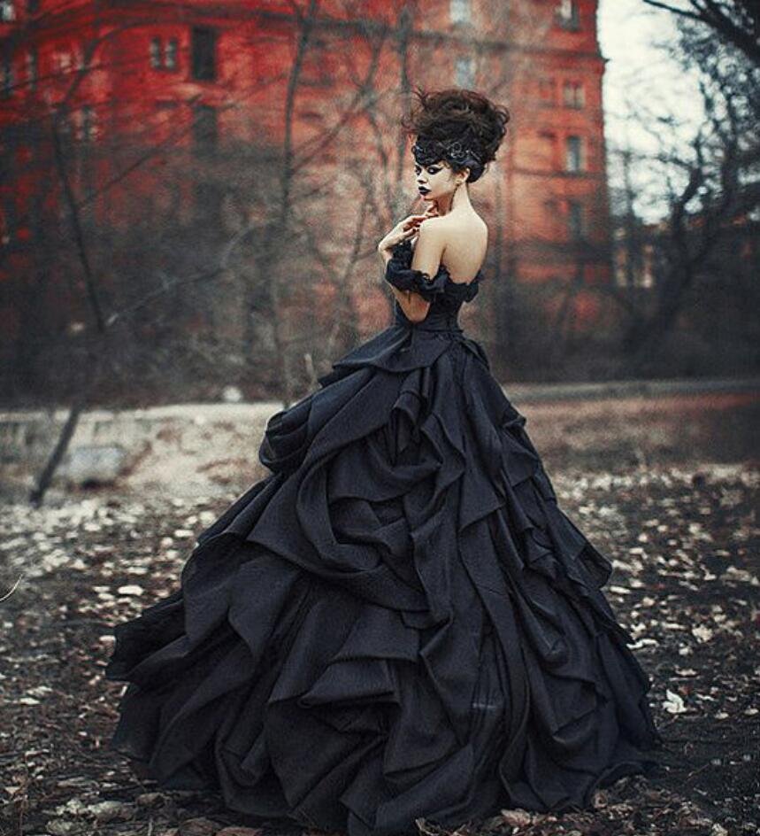 Вера Вонг черное свадебное платье