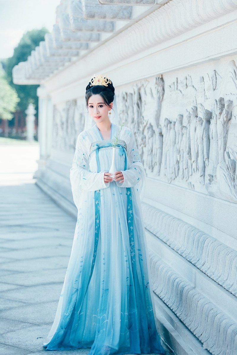 Ханьфу принцессы династии Тан