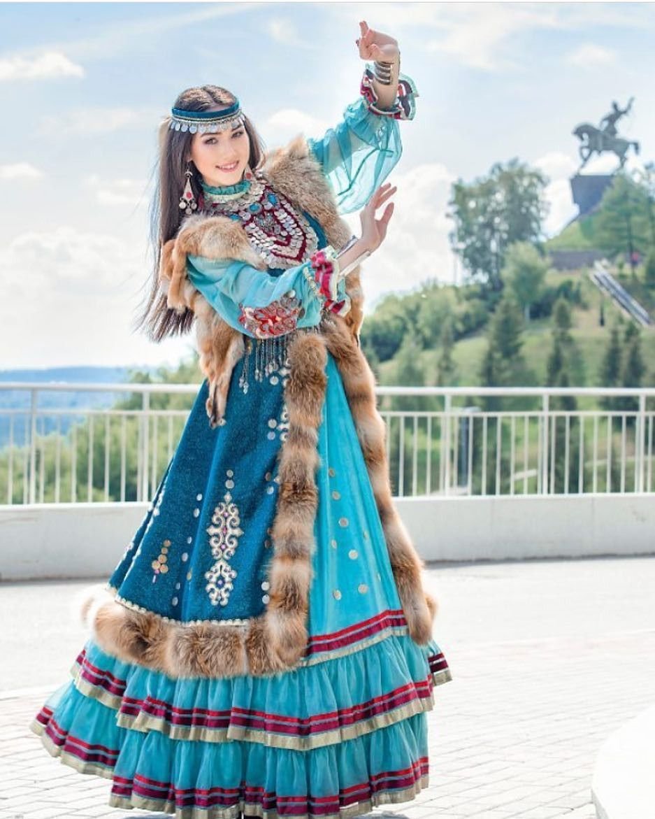 Свадебный наряд башкирского народа