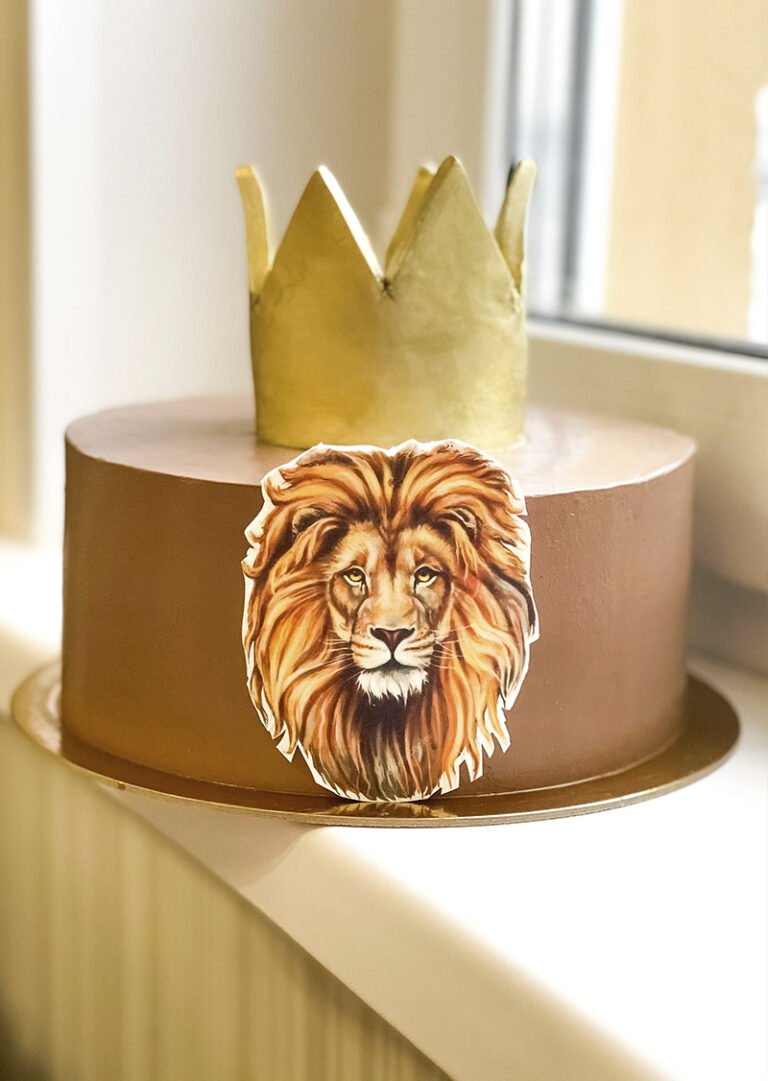 Декор торта со львом